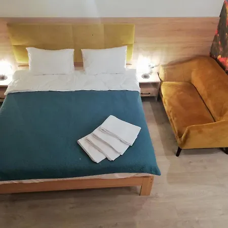 Bed & Breakfast U Zrodel 3*