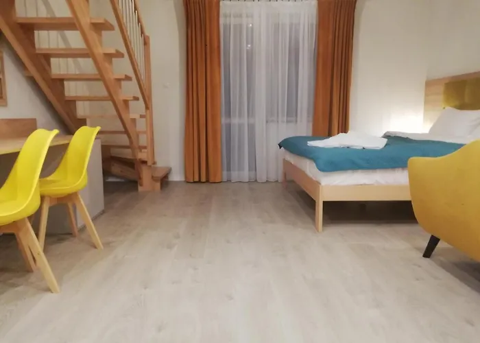 Bed & Breakfast U Zrodel 3*